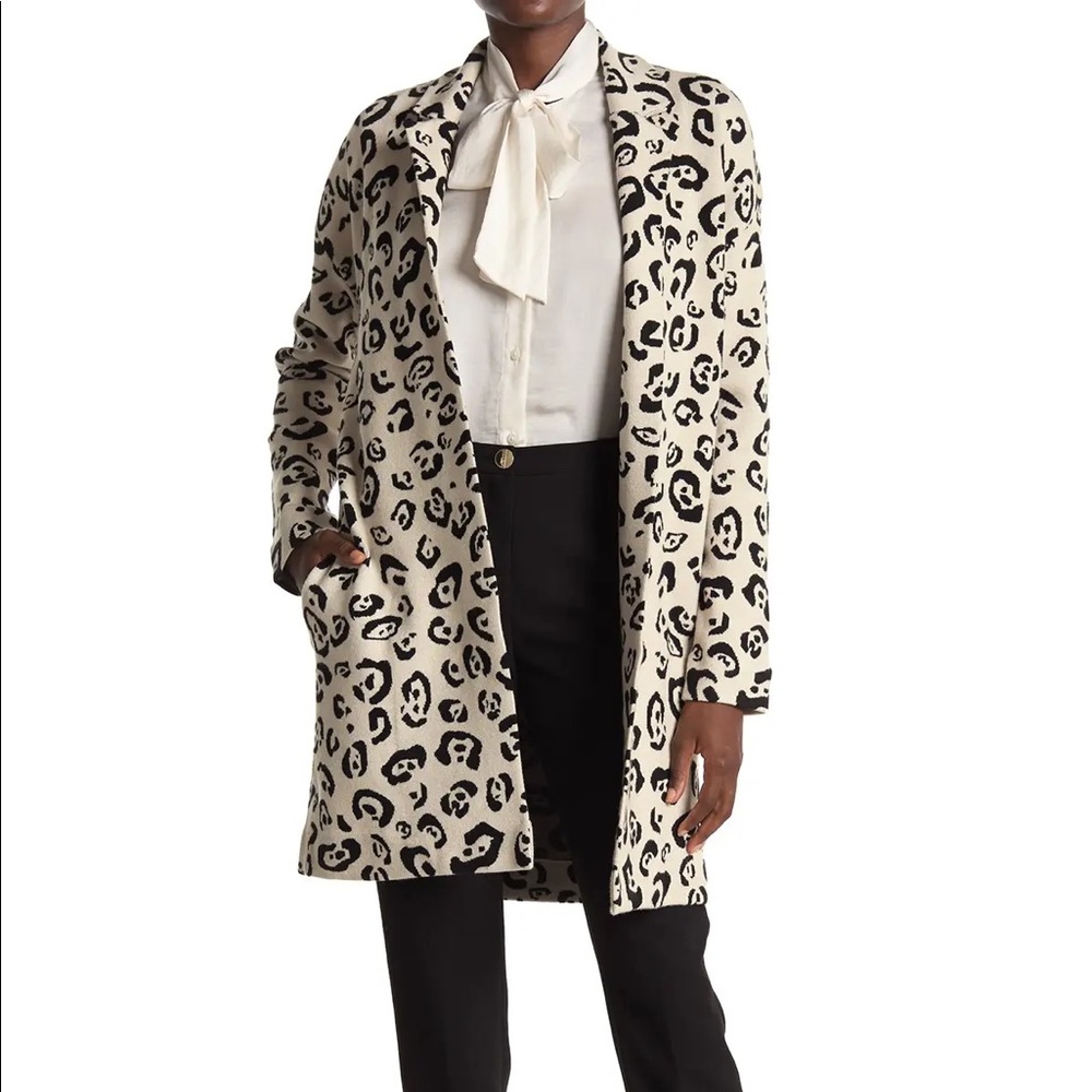 Tahari coat/cardigan NWT